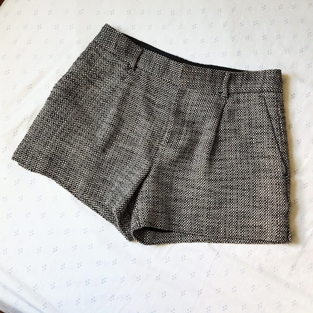 Banana Republic Black and White Woven Shorts